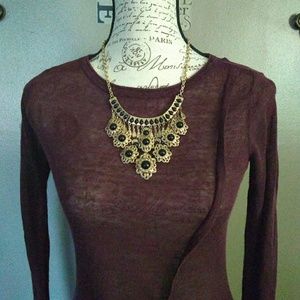 Women's gold tone necklace